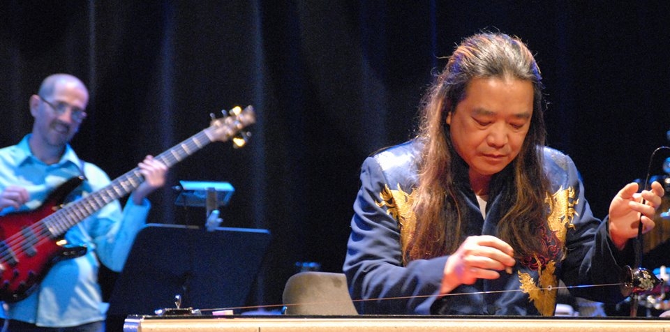 nguoi don tieng long dan toc