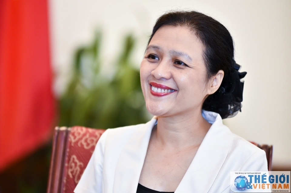 Nhân văn là sức mạnh của ngoại giao nhan van la suc manh cua ngoai giao