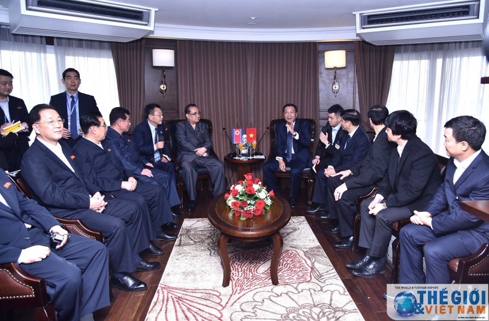 hinh anh doan dai bieu cap cao trieu tien tham vinh ha long