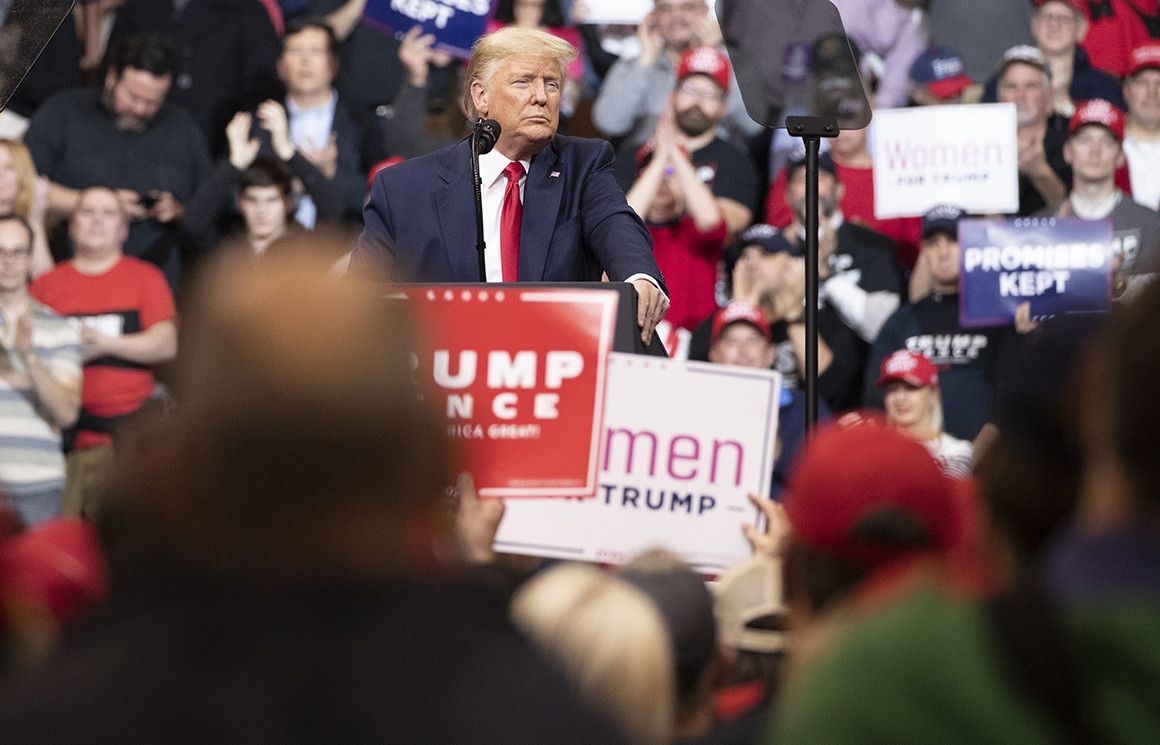 hau luan toi tien bau cu my phia cuoi con duong