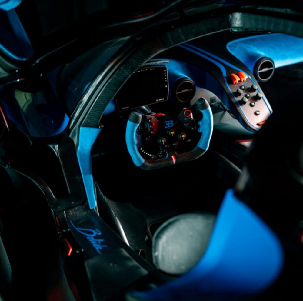 Xe Bugatti Bolide được bình chọn là hypercar đẹp nhất năm 2021 Xe Bugatti Bolide được bình chọn là hypercar đẹp nhất năm 2021