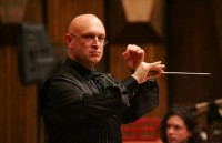 nghe sy viet o dan giao huong quoc gia phap