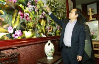 Vẽ tranh bằng chỉ