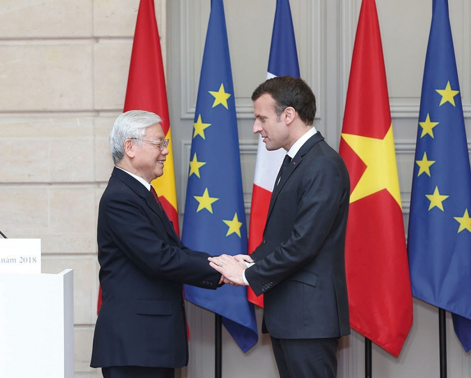 giai doan moi trong quan he viet phap