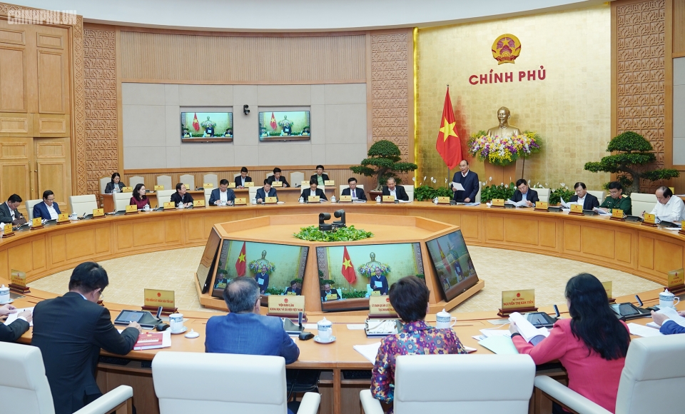 hop chuyen de xay dung phap luat thu tuong nhan manh tinh than phan cap