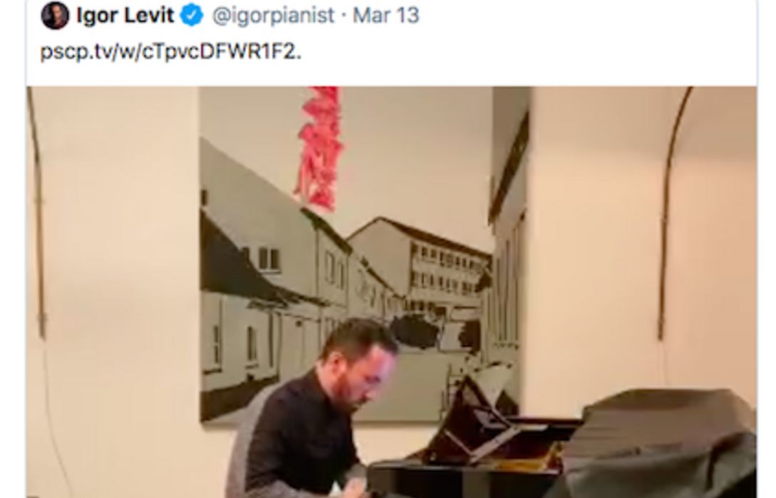 Covid-19: Thời của âm nhạc online