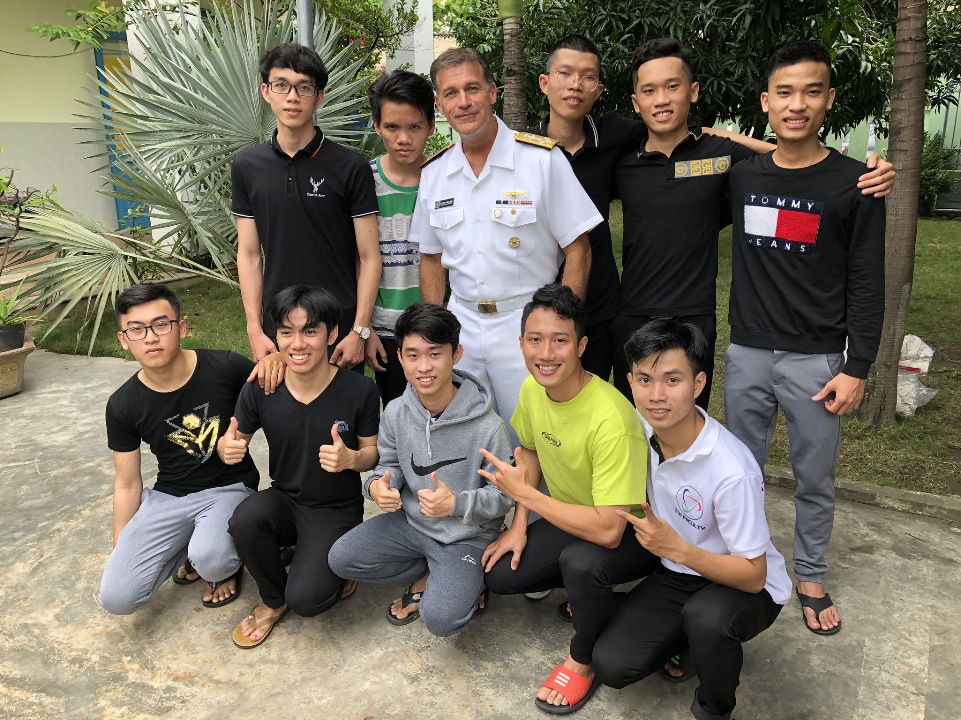 dai su hoa ky tai viet nam viet tiep cau chuyen phi thuong