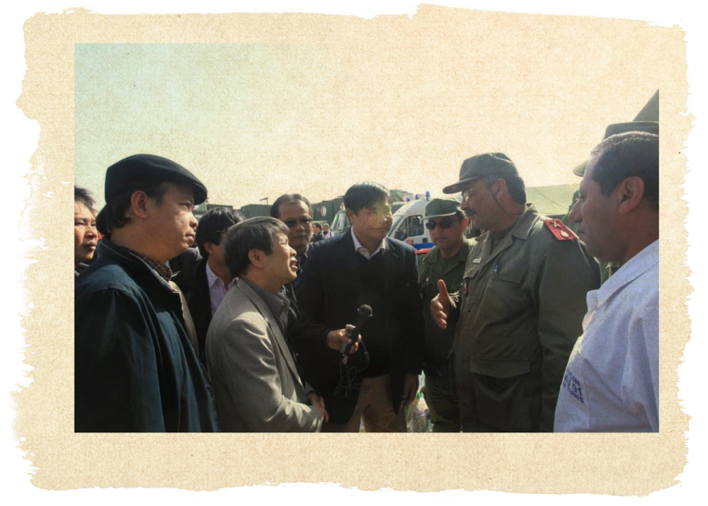 NHÀ NGOẠI GIAO KỂ CHUYỆN. Kỷ niệm 10 năm chiến dịch giải cứu lao động Việt Nam tại Libya và những câu chuyện chưa kể