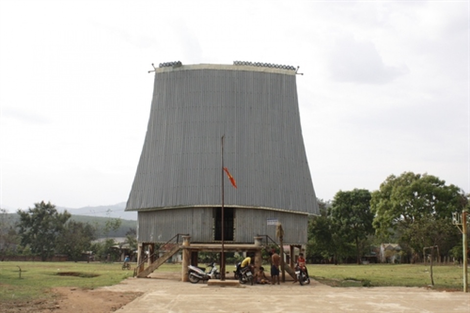 hien dai hoa nha rong nguy co mat dan van hoa cong dong