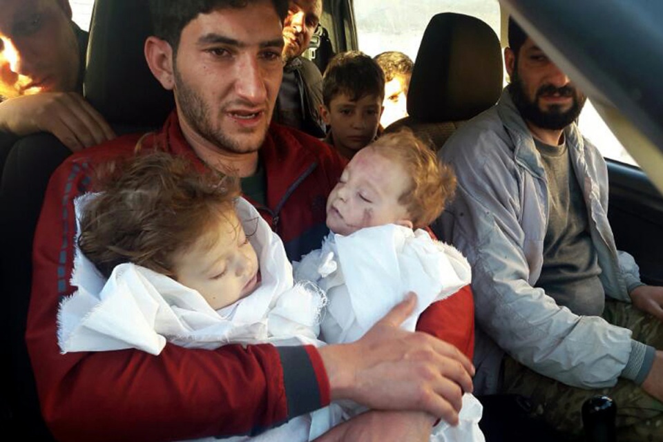 vu khi hoa hoc nhung am anh lich su