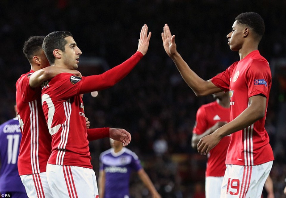 than tai rashford toa sang mu vao ban ket europa league