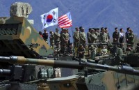 Tập trận Mỹ - Hàn: Giơ cao đánh khẽ