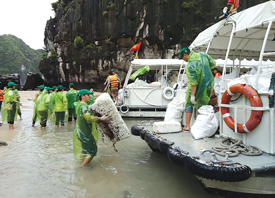 Hiện thực hóa tăng trưởng xanh tại Vịnh Hạ Long tin nhap 20180413095658