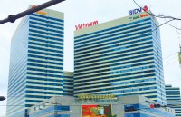 bidv phoi hop voi vnpay to chuc trao thuong giai dac biet chuong trinh khuyen mai quet vnpay qr don bao qua tang