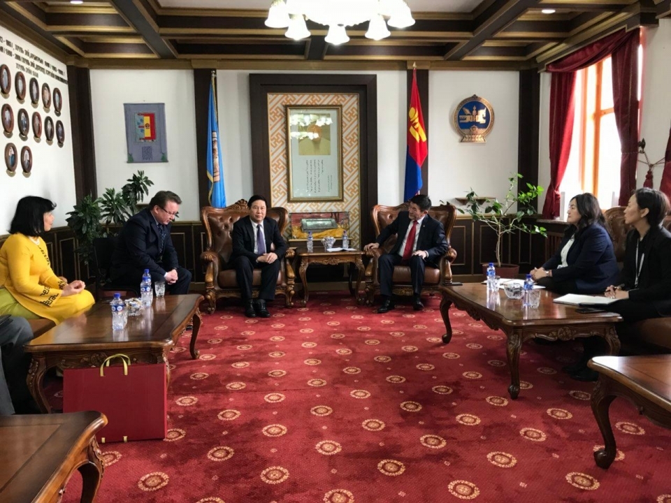 thuc day hop tac tu phap viet nam mong co