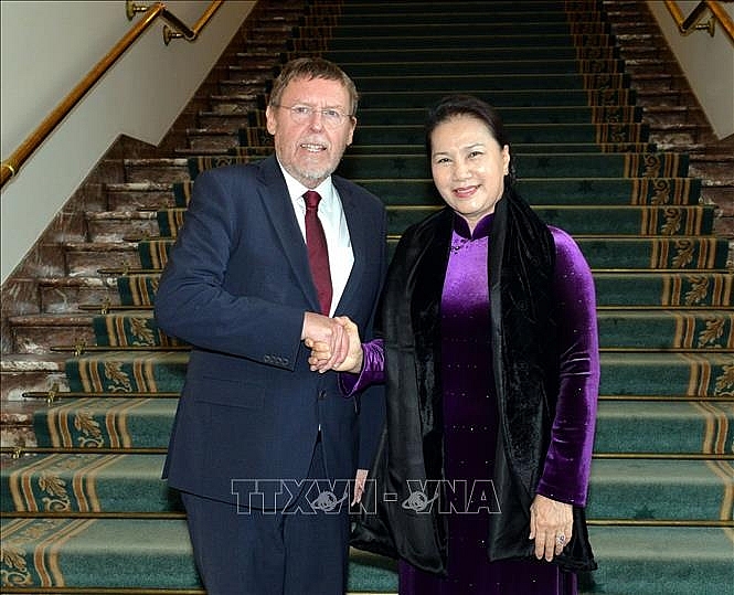 chu tich quoc hoi nguyen thi kim ngan hoi kien chu tich ha vien vuong quoc bi