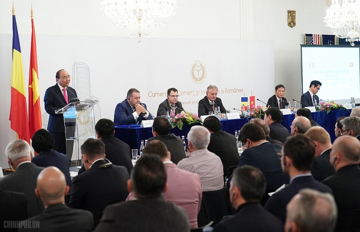 thu tuong nguyen xuan phuc du dien dan doanh nghiep romania viet nam