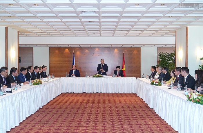 thu tuong nguyen xuan phuc gap mat lien hiep hoi nguoi viet tai chau au