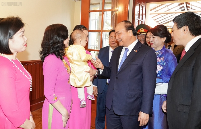 thu tuong nguyen xuan phuc tham dai su quan viet nam tai sec