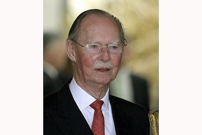 lanh dao dang nha nuoc gui chia buon dai cong tuoc jean de luxembourg qua doi