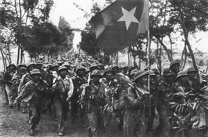 ky uc ve mot thoi oanh liet va hao hung cua dan toc qua anh