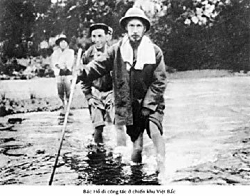 Hồ Chủ tịch và những phiên họp Chính phủ đáng nhớ tại chiến khu ho chu tich va nhung phien hop chinh phu dang nho tai chien khu