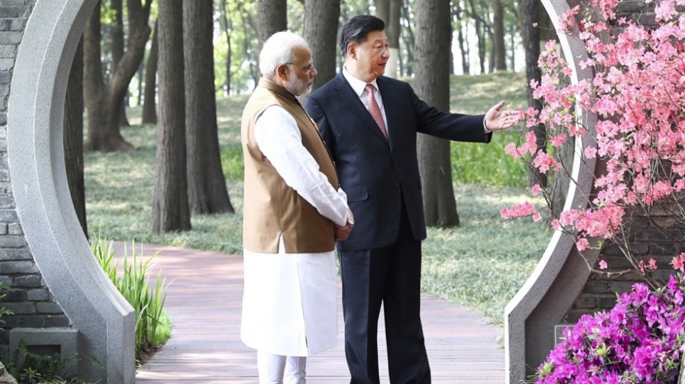 trung an dang co viet mot trang moi ve kinh te