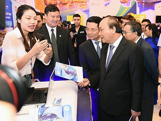 tao dot pha chien luoc trong phat trien khoa hoc cong nghe va doi moi sang tao o viet nam