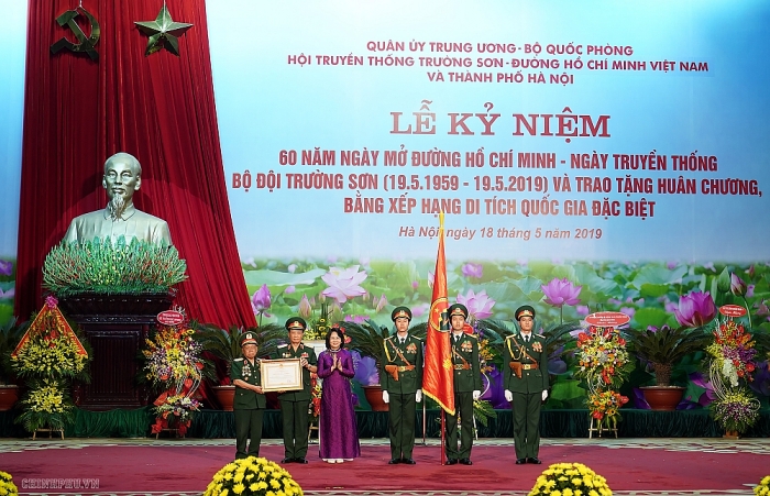 ky niem 60 nam duong ho chi minh ngay truyen thong bo doi truong son