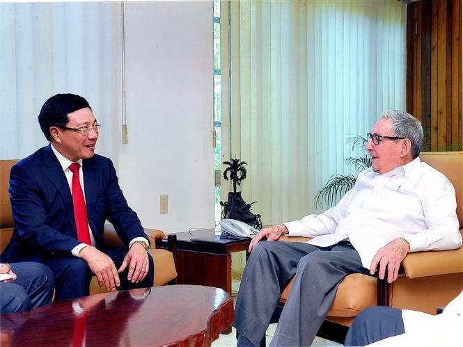 pho thu tuong bo truong ngoai giao pham binh minh hoi dam voi ngoai truong cuba b parrilla