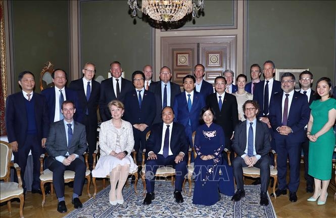 thu tuong nguyen xuan phuc tiep lanh dao mo t so tap doan kinh te lo n cu a thu y die n