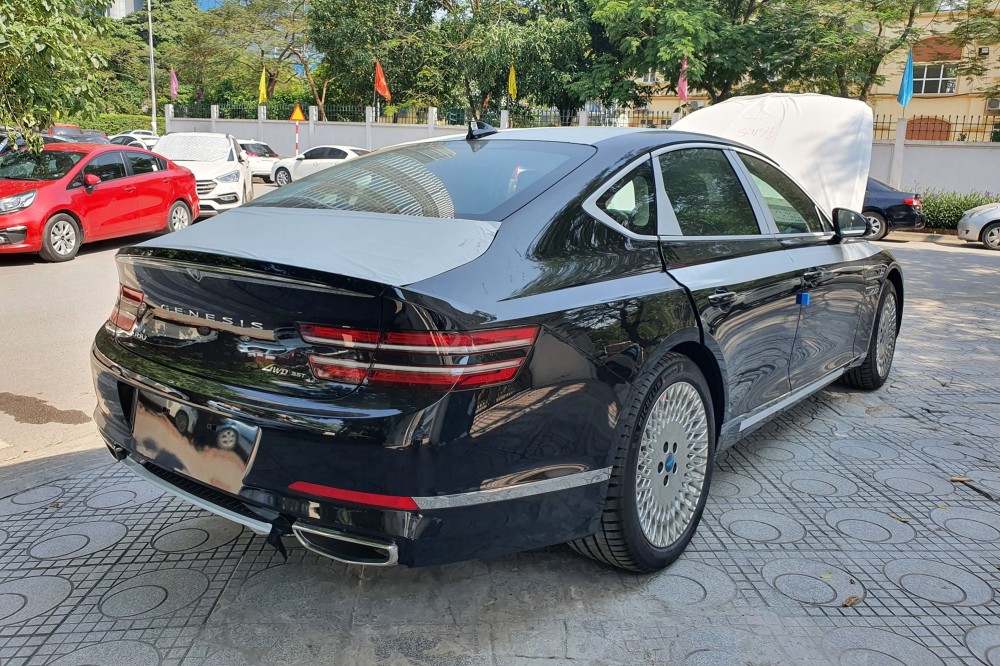 Xe sang Genesis G80 2021 đã có mặt tại Việt Nam