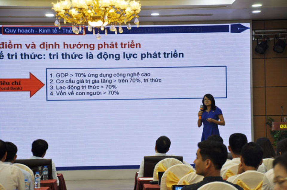 tri thuc viet tai phap tiep suc cho phat trien van don