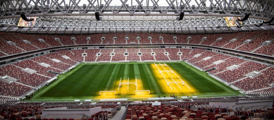 san van dong khai mac world cup 2018 co gi dac biet