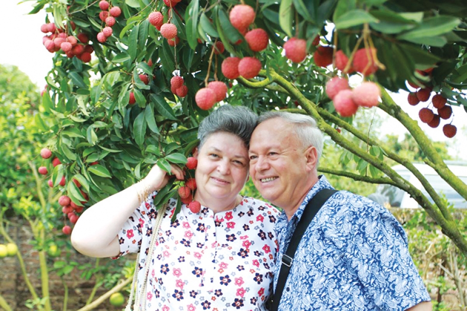 mong nguoi romania duoc thuong thuc trai cay viet nam