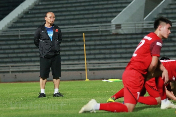 kings cup va noi niem thay park