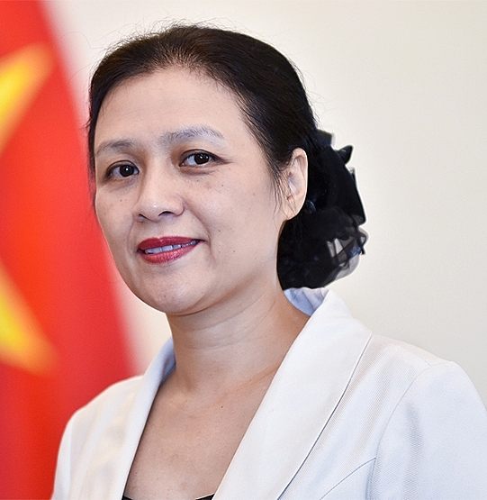 vi tri rat dac biet trong trai tim cong dong quoc te