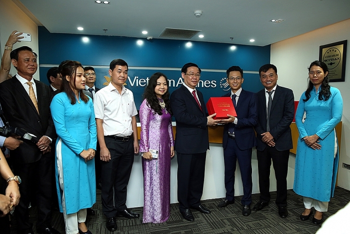 pho thu tuong vuong dinh hue gap go cong dong doanh nghiep viet nam tai myanmar