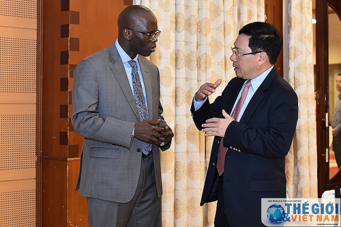 Việt Nam “vượt trội” về tiếp nhận ODA và vốn vay ưu đãi viet nam vuot troi ve tiep nhan oda va von vay uu dai