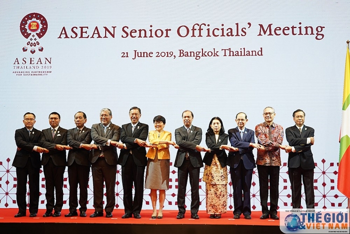 thu truong nguyen quoc dung du hoi nghi cac quan chuc cao cap asean