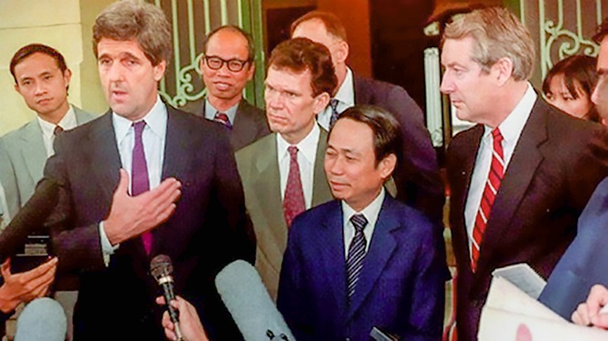 thang 6 nho co thu truong ngoai giao le mai