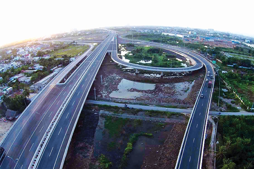 viet nam can hoan thien giao thong de thuc day co hoi bat dong san moi