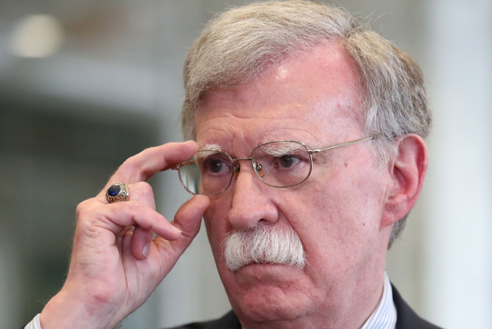 john bolton va cuon hoi ky day tranh cai 1