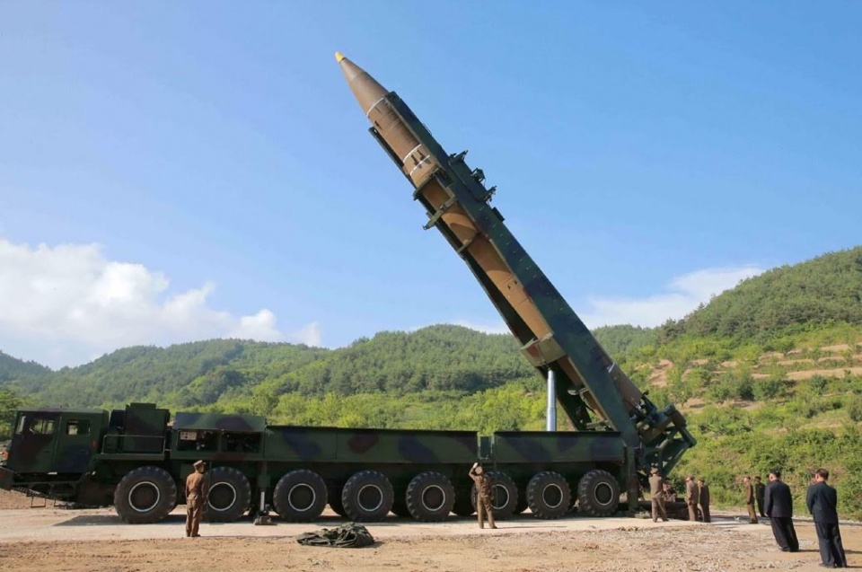 Triều Tiên và lá bài ICBM trieu tien va la bai icbm