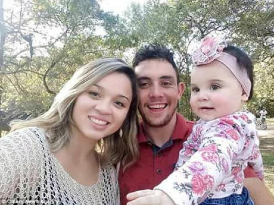 cap song sinh chao doi tu nguoi me chet nao hon 4 thang