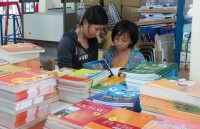 Hàng Việt Nam sớm "tung chiêu" chiếm thị trường năm học mới