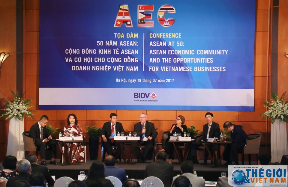 truc tuyen toa dam 50 nam asean cong dong kinh te asean va co hoi cho doanh nghiep viet nam