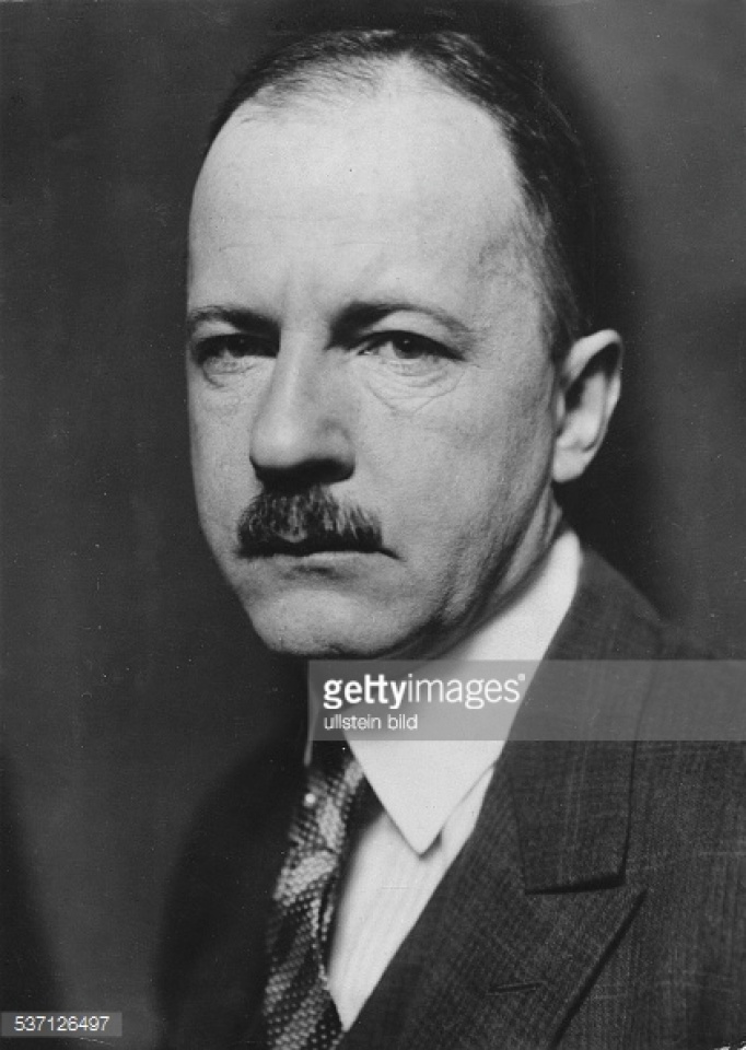 mat vu ngan chan the chien ii