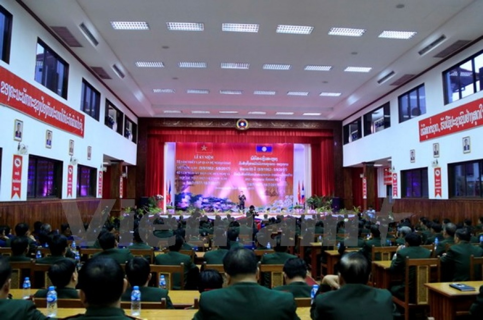 bo quoc phong lao mit tinh ky niem cac ngay le lon viet nam lao