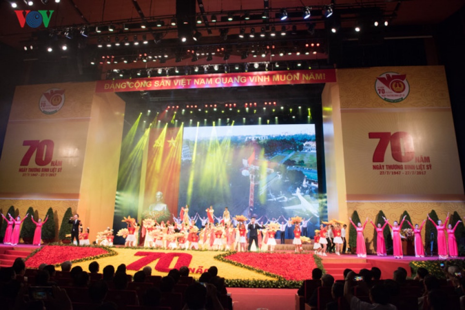 lanh dao dang nha nuoc du le ky niem 70 nam ngay thuong binh liet si